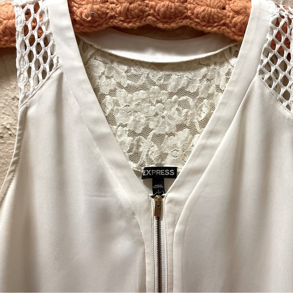 Express White & Black Chiffon Tops - Picture 3 of 6